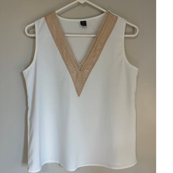 Shein Women's White Tank Top Size Small/4 With Cream Neck Detail Business - Picture 3 of 12